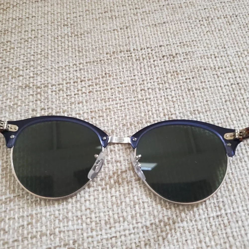 Ray-Ban 51mm Icons Clubround Phantos Sunglasses in Blue